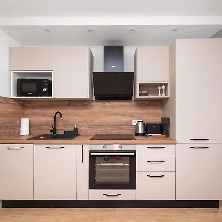 Lenolu Lägenhet Vodice