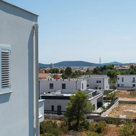 Apartamento Lenolu Vodice